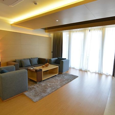 Stanford Hotel And Resort Jeju Bagian luar foto