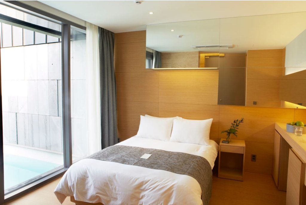 Stanford Hotel And Resort Jeju Bagian luar foto